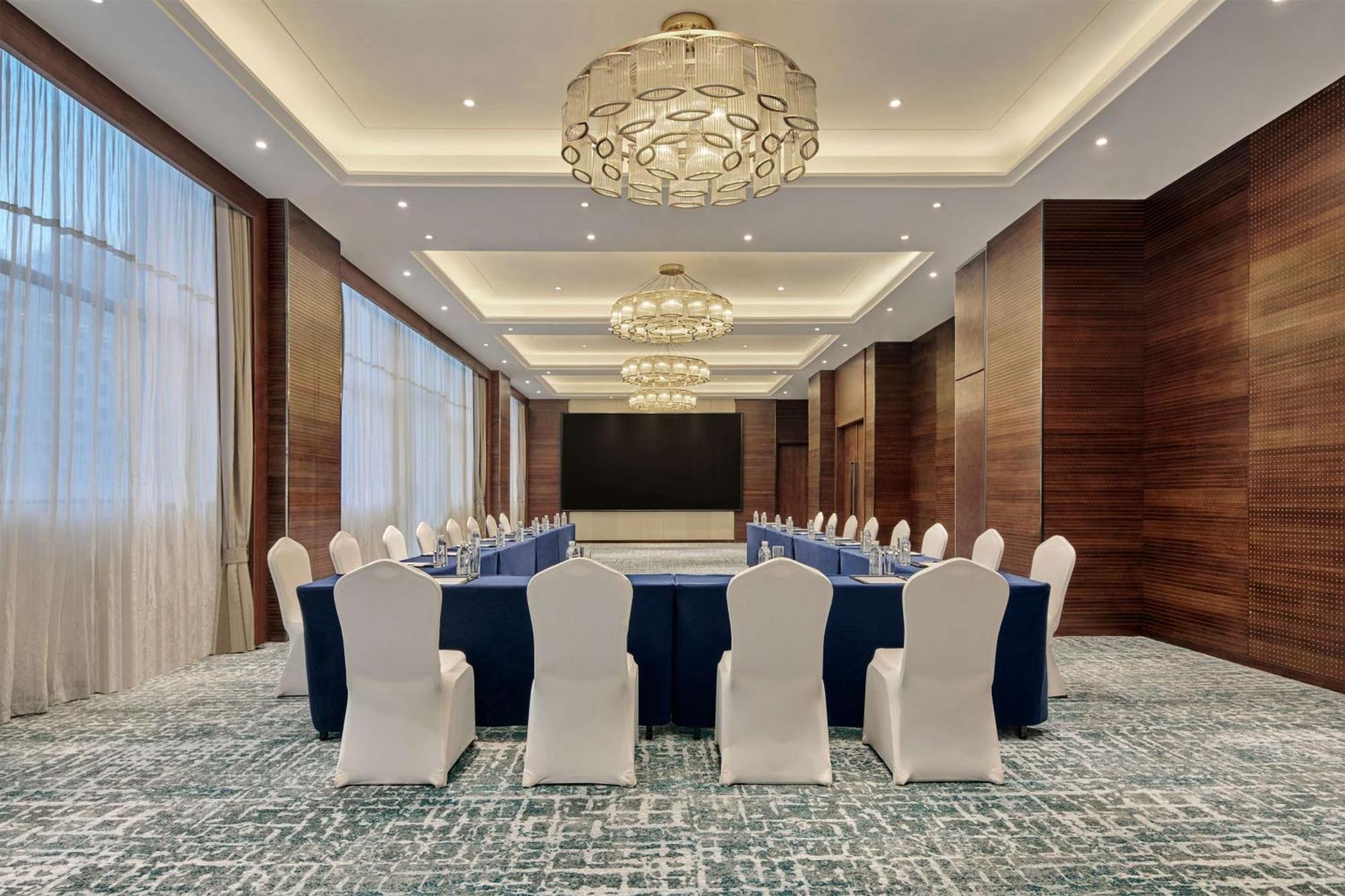 Hilton Garden Inn Wuhan Hankou Eksteriør bilde