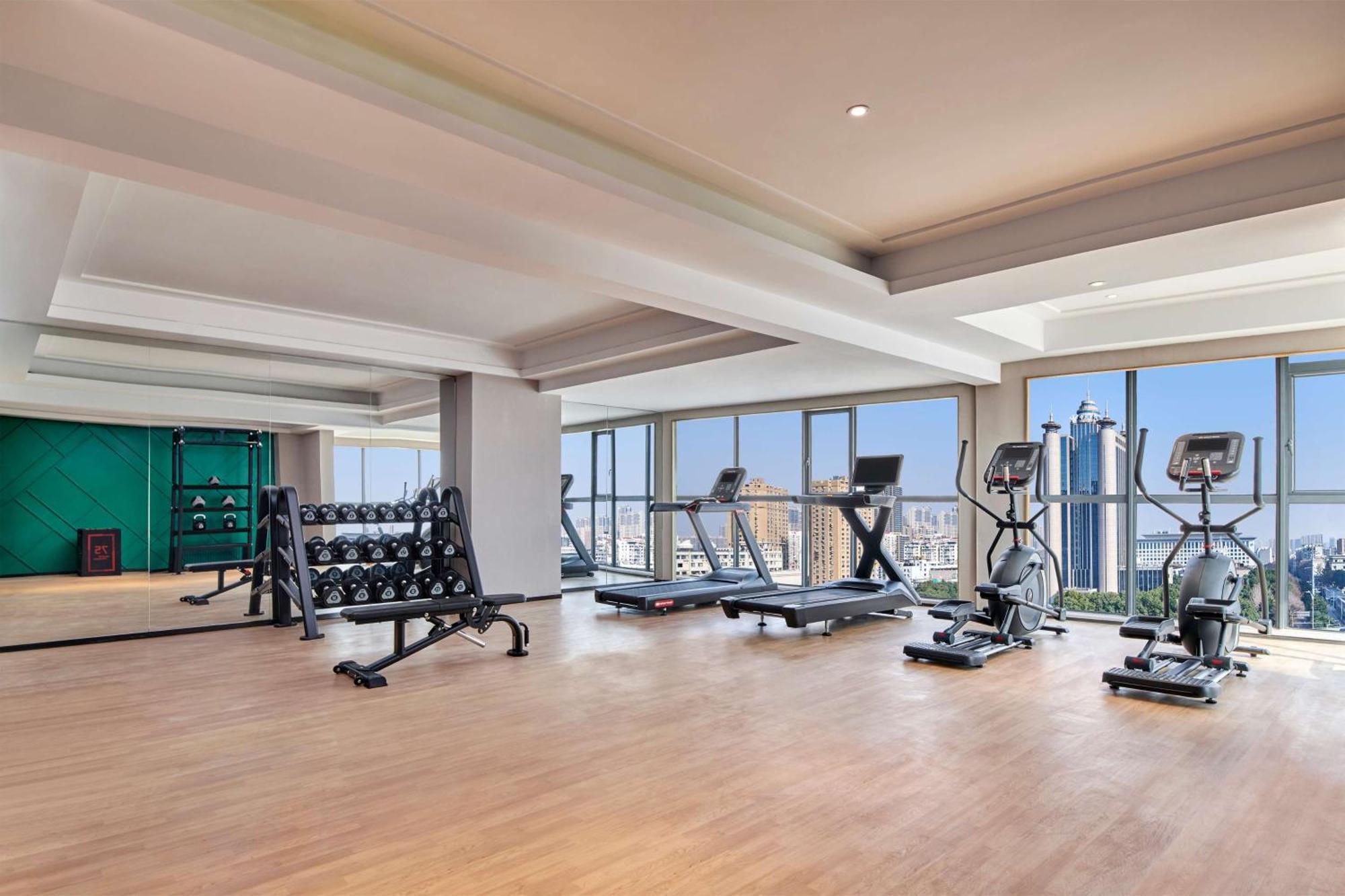 Hilton Garden Inn Wuhan Hankou Eksteriør bilde